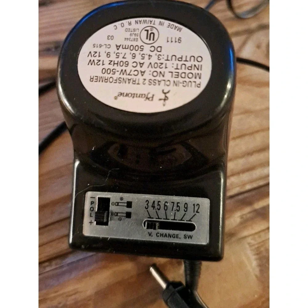 Pfantone Model No AC7W-500 Plug In Class 2 Transformer Universal AC/DC Adapter
